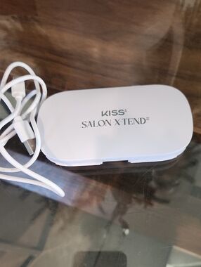 Kiss Salon X-Tend LED Nail Lamp - White